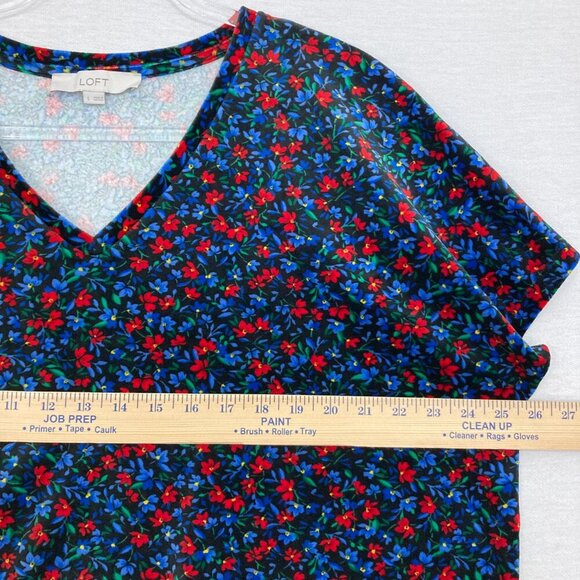 LOFT Navy Red Ditsy Floral V Neck Velvet Lightweight Comfy Blouse Large - Picture 6 of 9